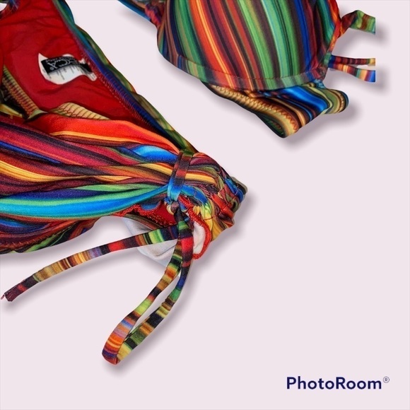 𝅺becca Y2K Stripe Bikini Set - Picture 3 of 6